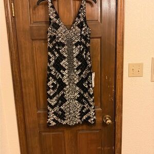 Adrianna Papell Black and Silver Beaded V-Neck Midi Dress
